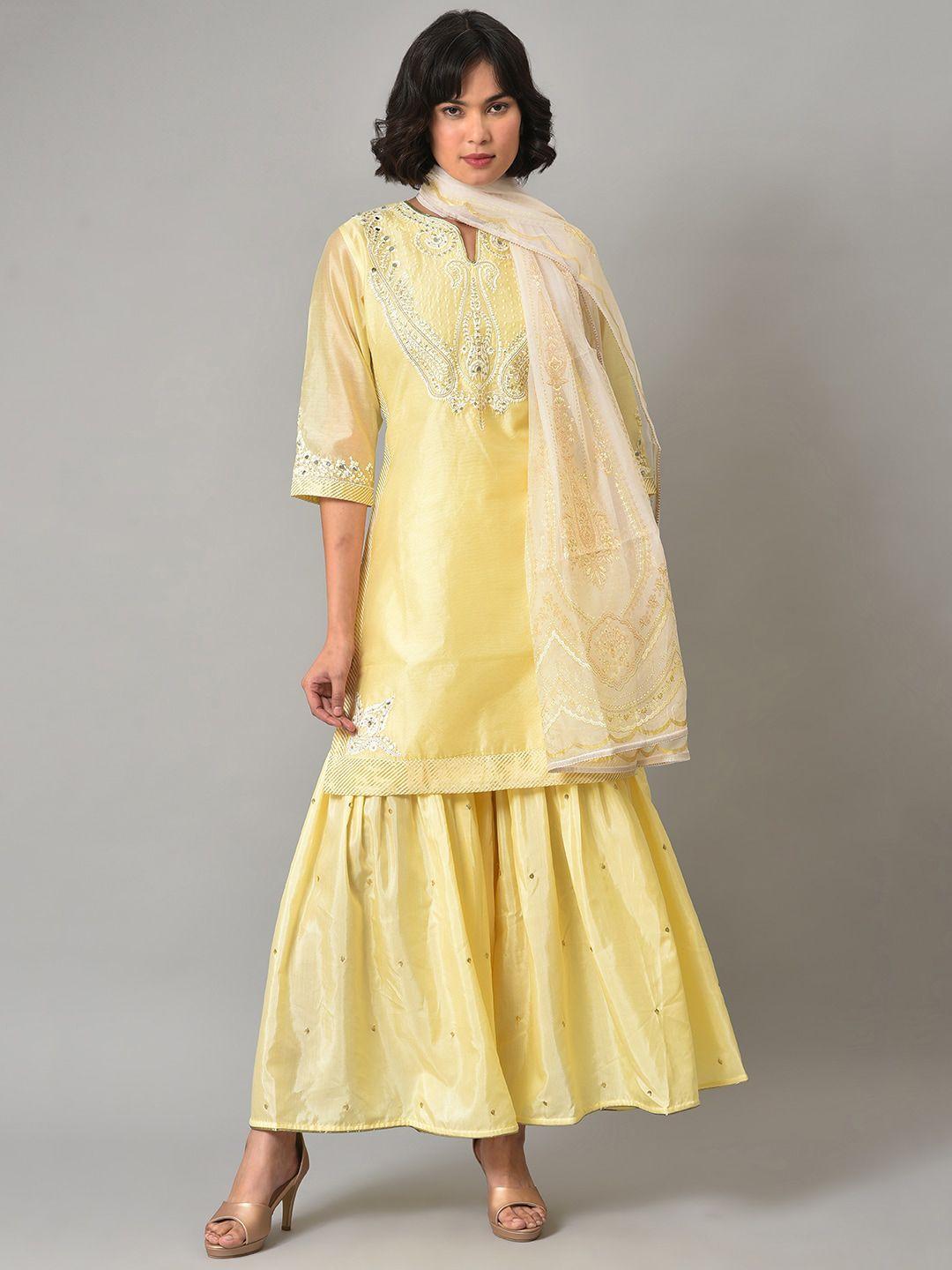 wishful women ethnic motifs embroidered thread work kurta with sharara & with dupatta