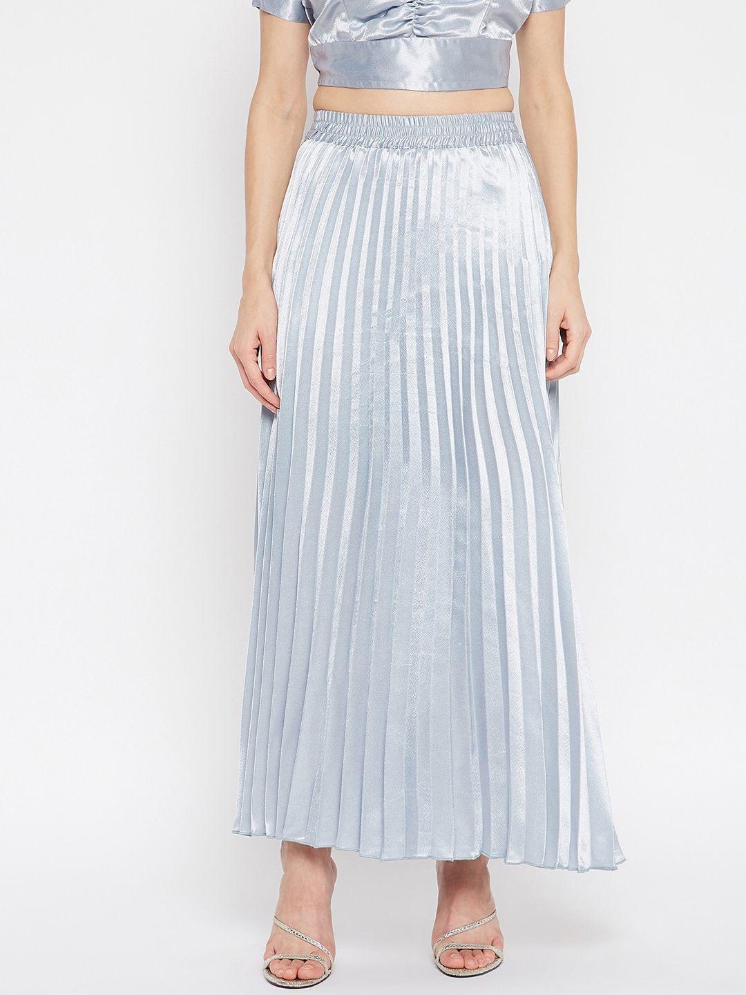 woman grey accordian pleated skrit