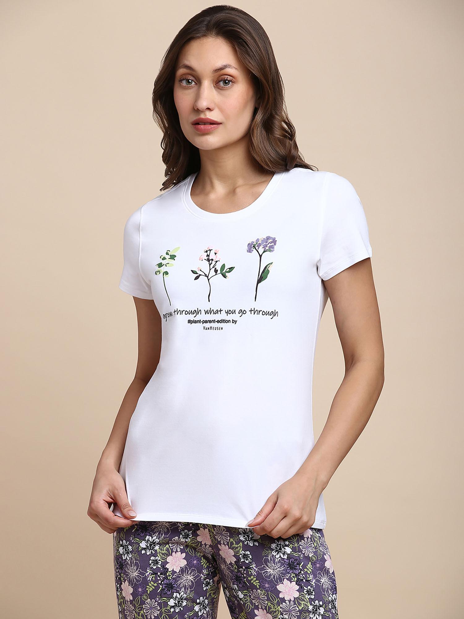 woman lingerie and athleisure round neck & short sleeve lounge t-shirt - white flora