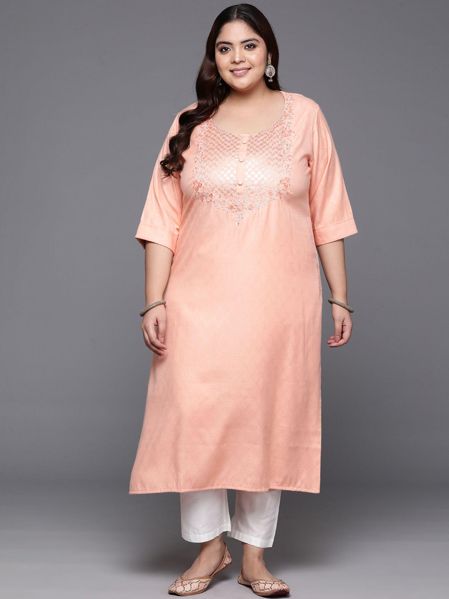 woman plus size peach solid kurta with pocket