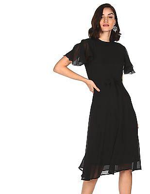 women black round neck ruffled sleeve dress