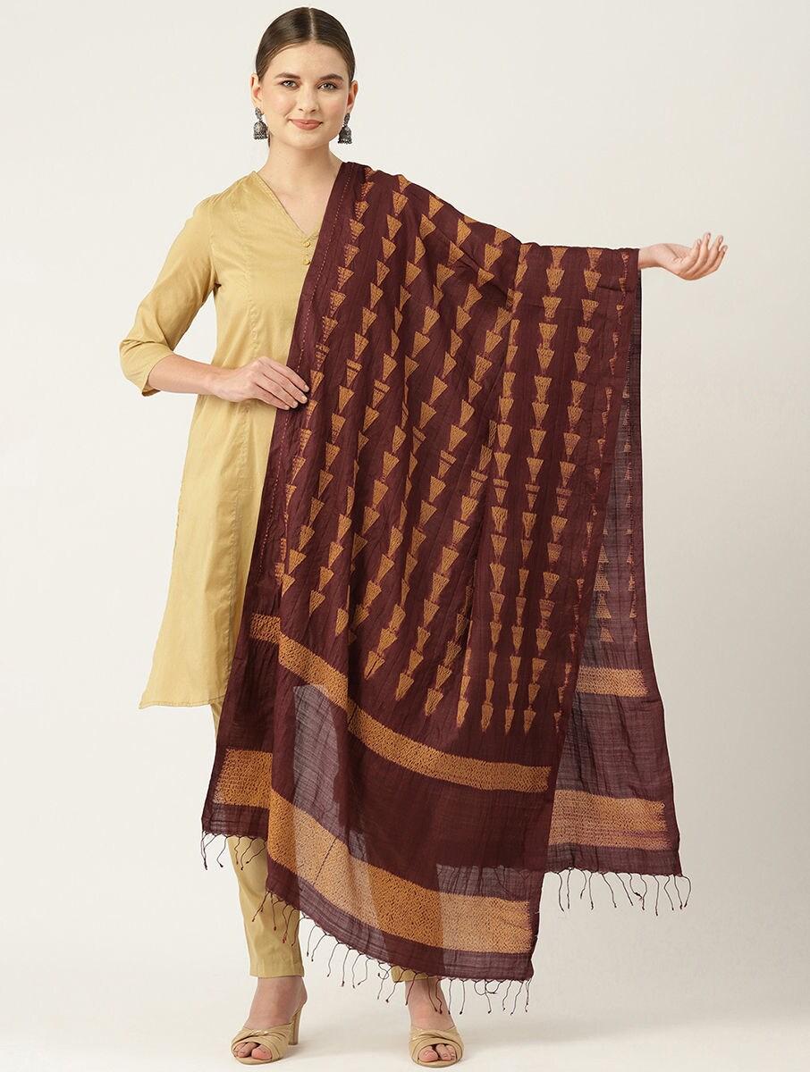 women brown silk shibori dupatta