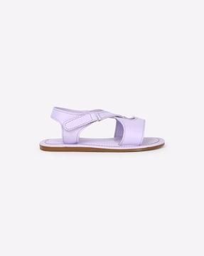 women casual sandals with velcro closure