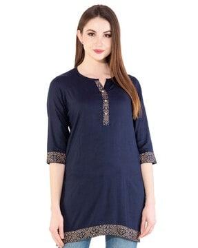 women-embroidered-oversized-fit-tunic