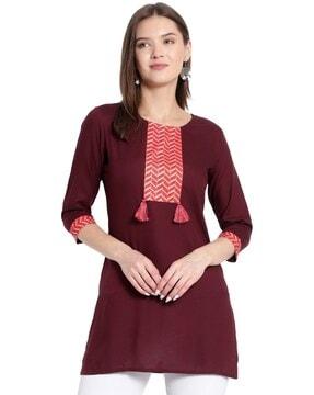 women embroidered slim fit tunic