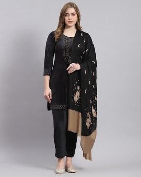 women embroidered woolen shawl