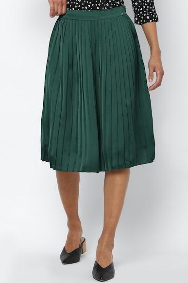 women green solid casual skirt