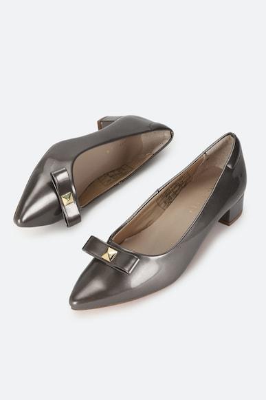 women grey casual heels