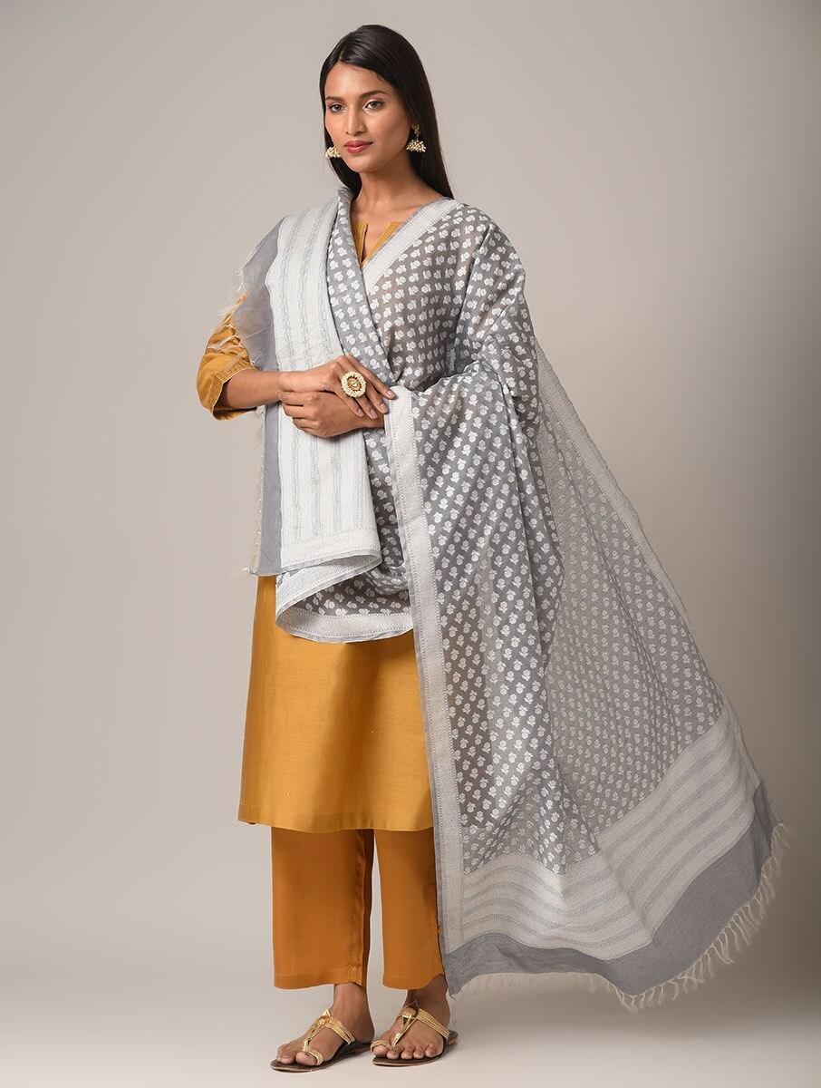 women grey cotton banarasi dupatta