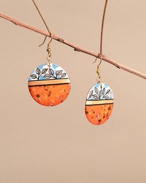 women printed serene drop earrings