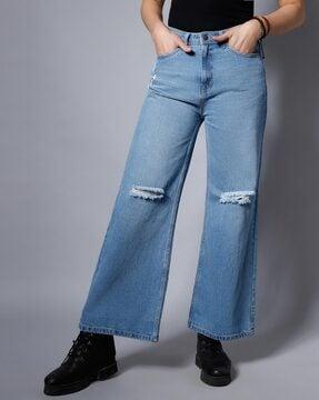 women regular fit jeans with insert pockets