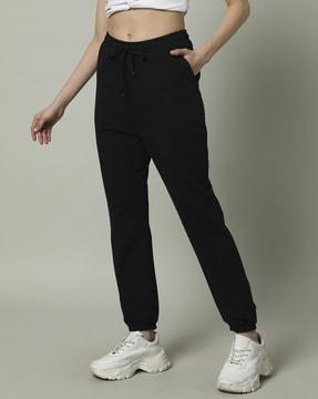 women relaxed fit joggers with insert pockets