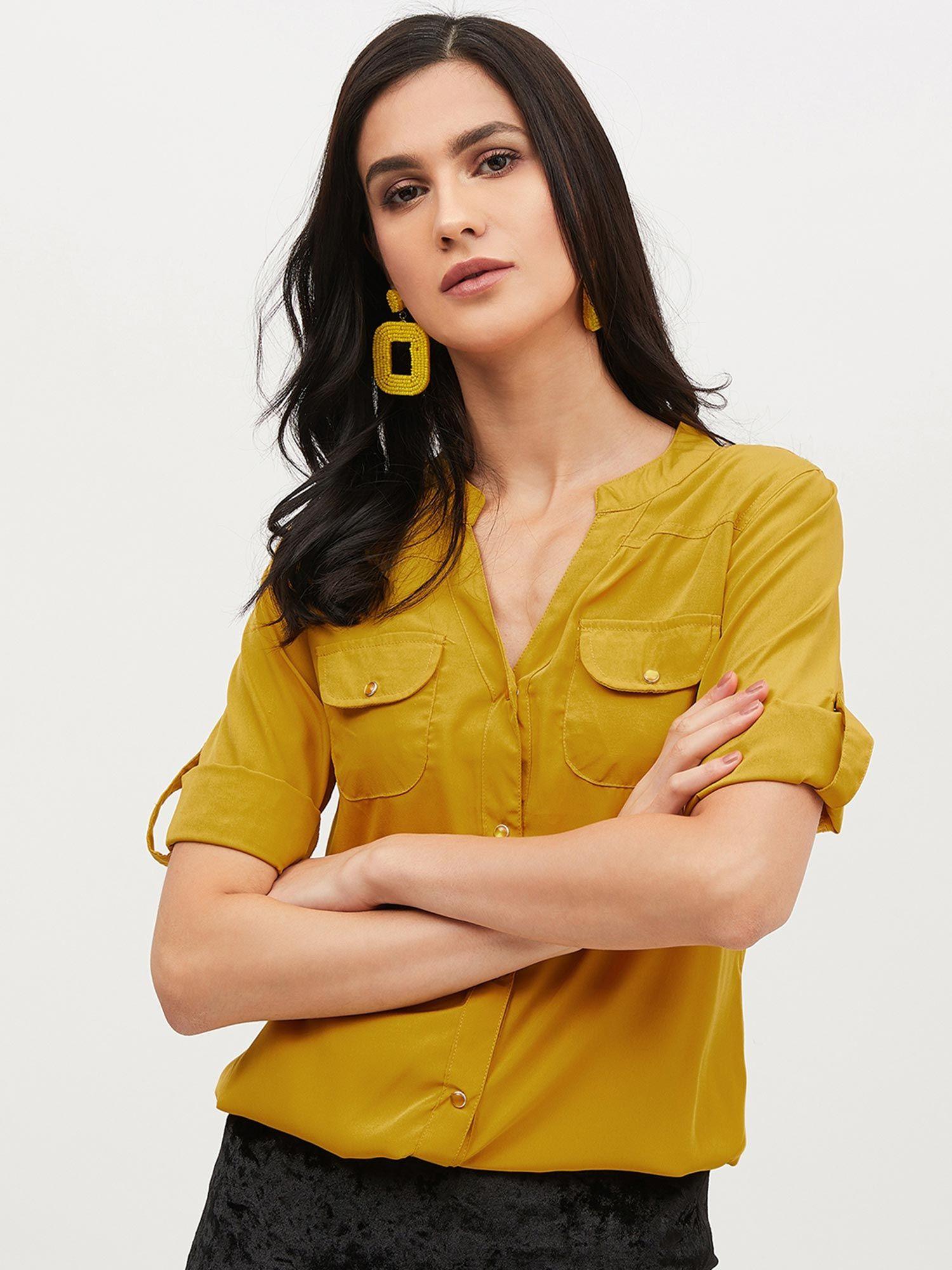 women v-neck three-quarter sleeves solid top