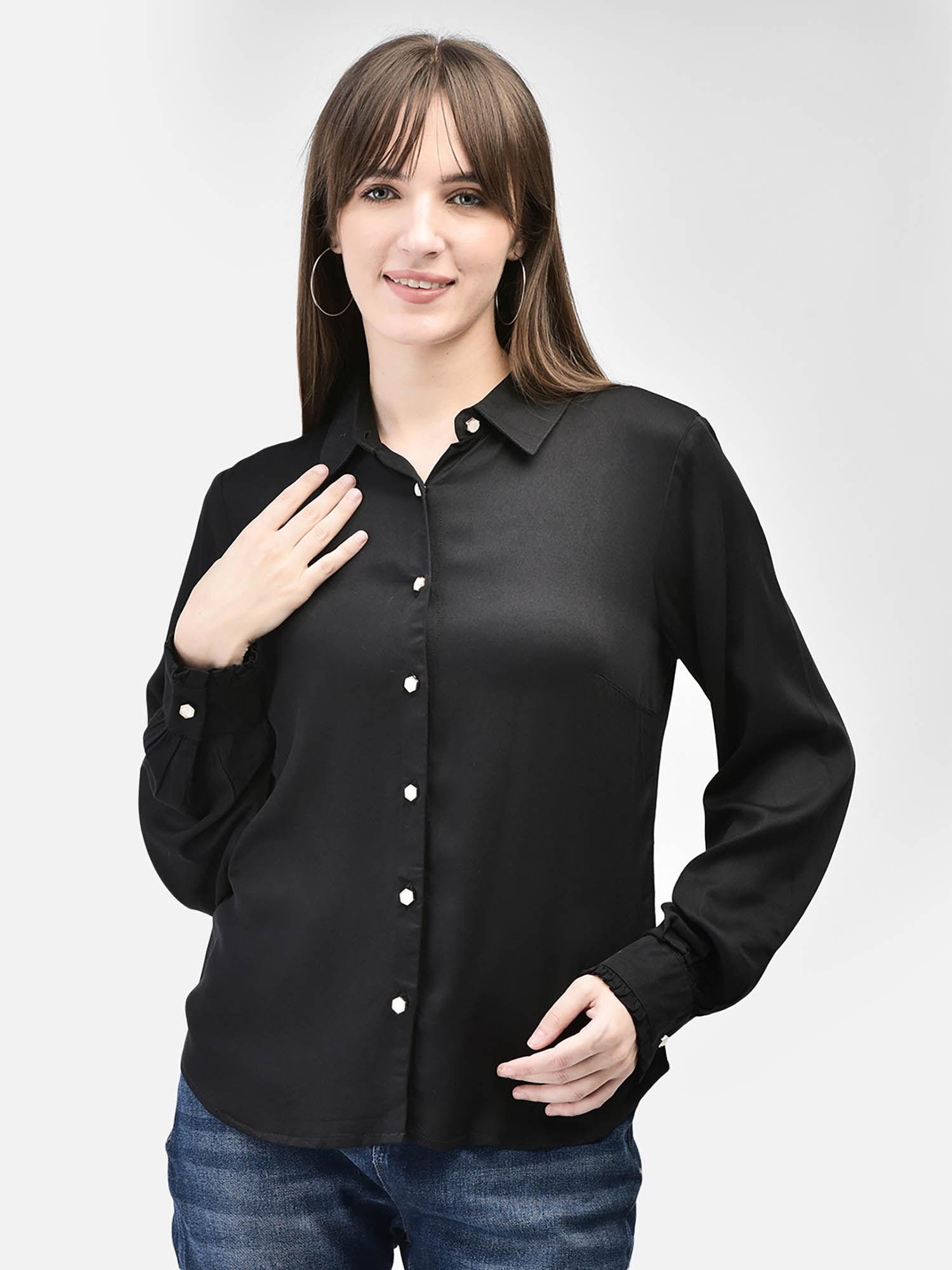 women's black shirt