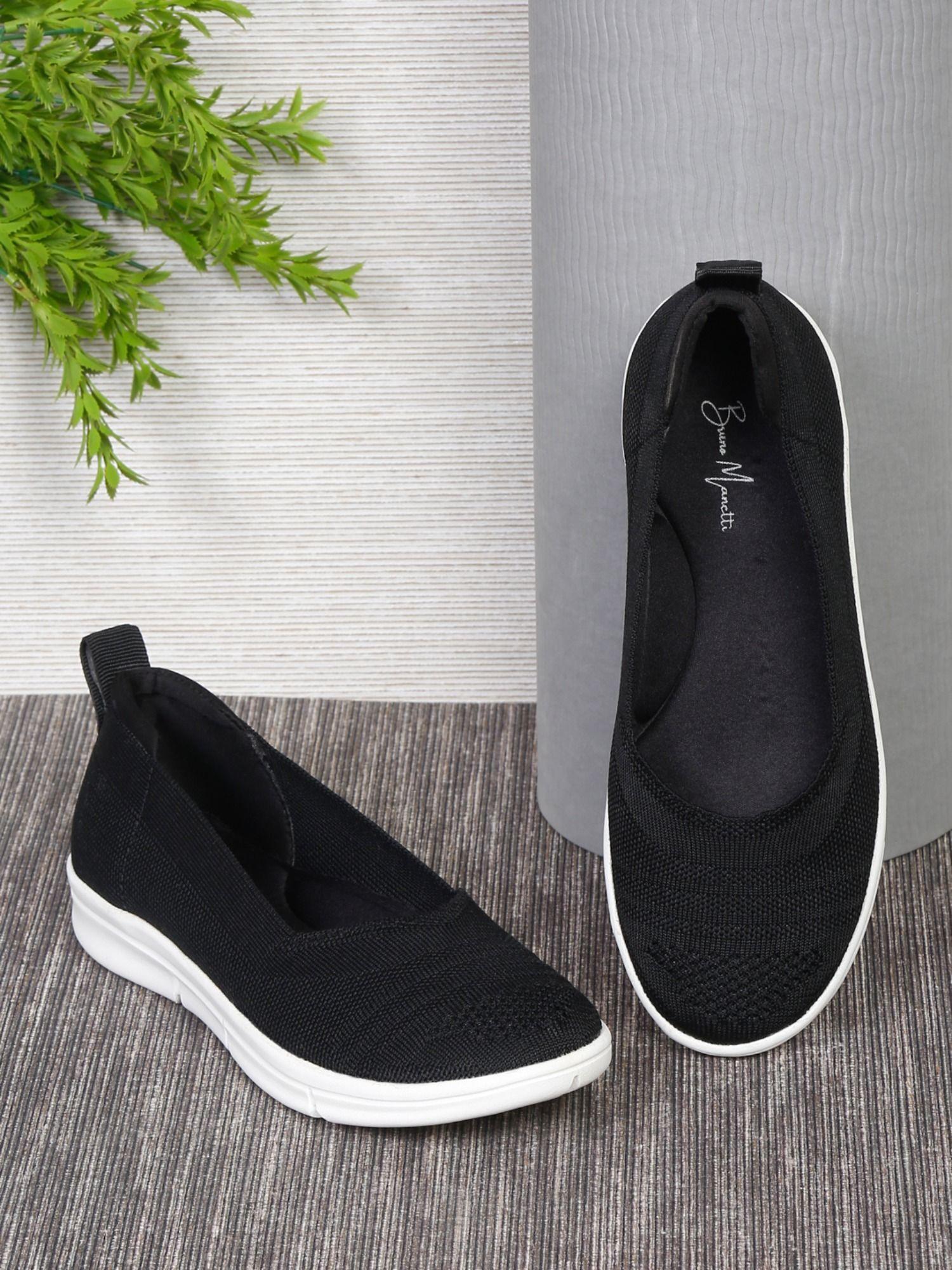 women's black slip-on back closed round toe ballerinas