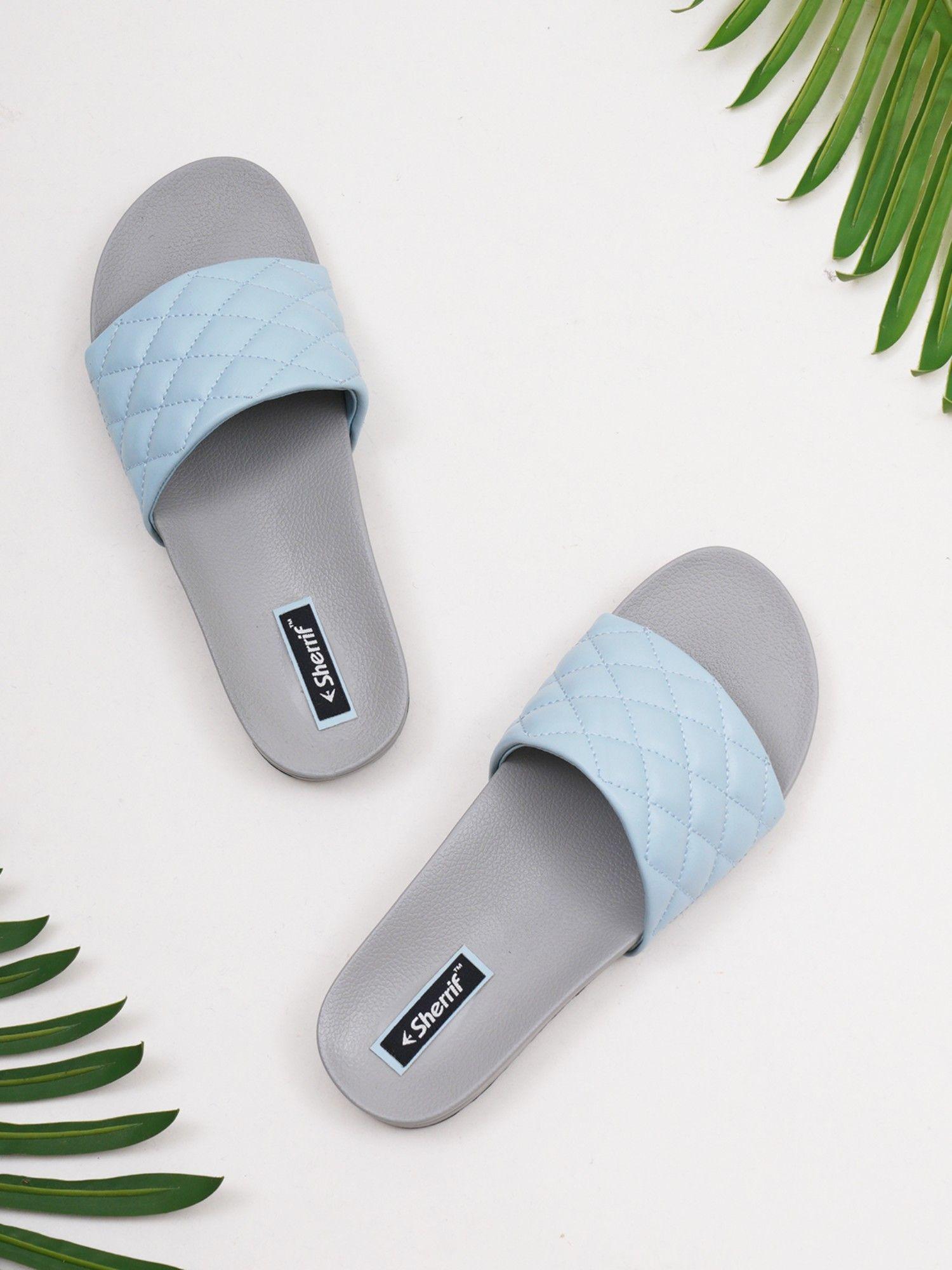 women's blue color flip-flops