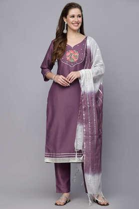 women's embroidered chinnon straight kurta pant dupatta set - mauve