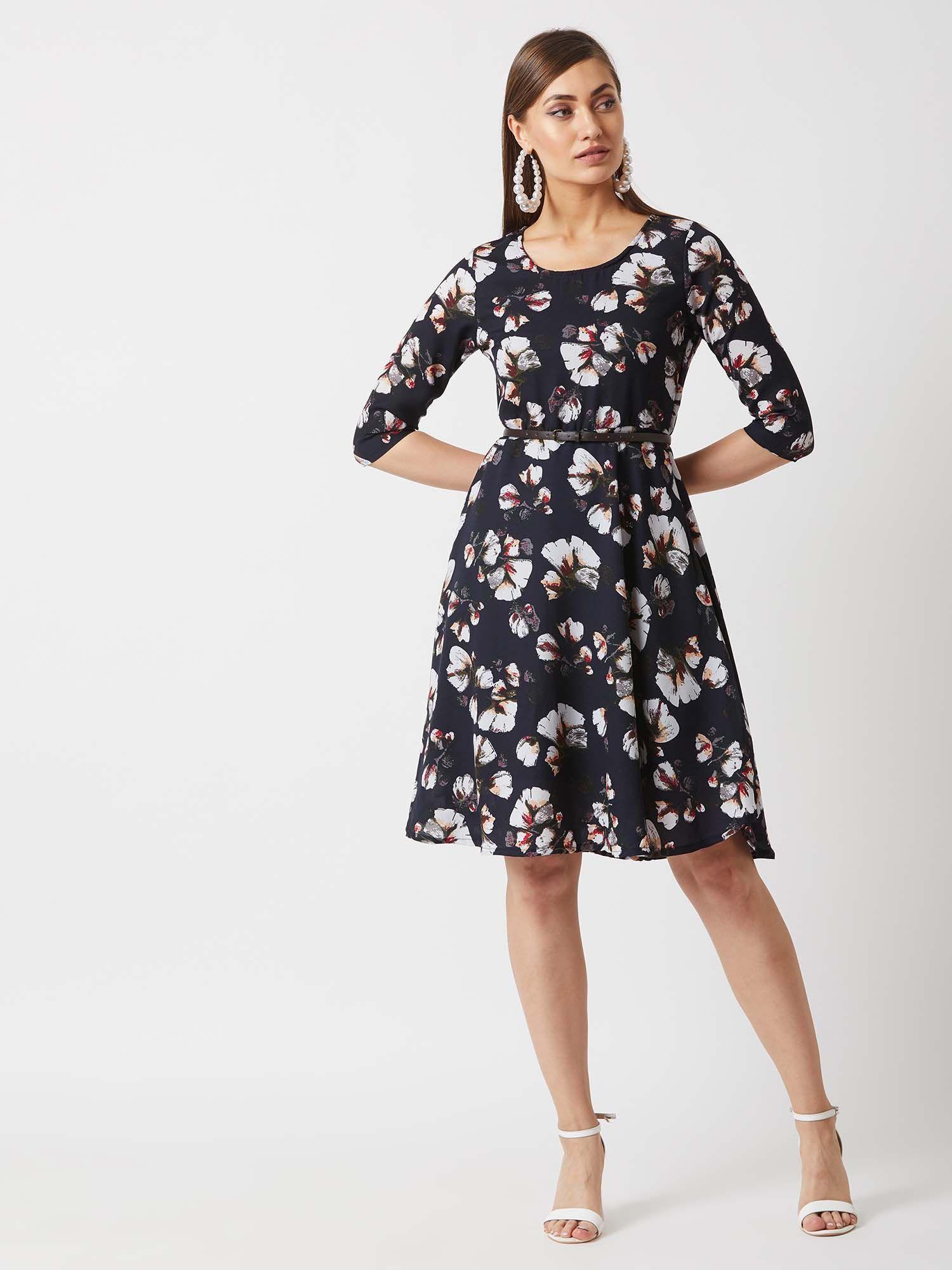 women's navy blue round neck 3/4 sleeve relaxed fit floral skater knee-long dress