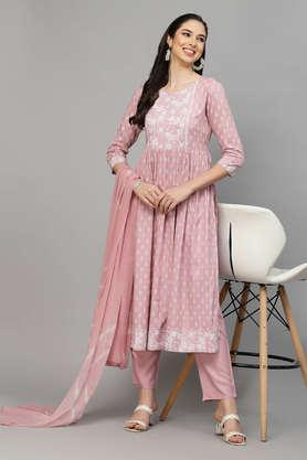 women's printed rayon naira cut kurta pant dupatta set - pink