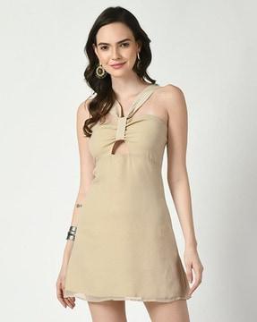 women a-line dress with keyhole detail