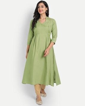 women a-line kurta with button accent