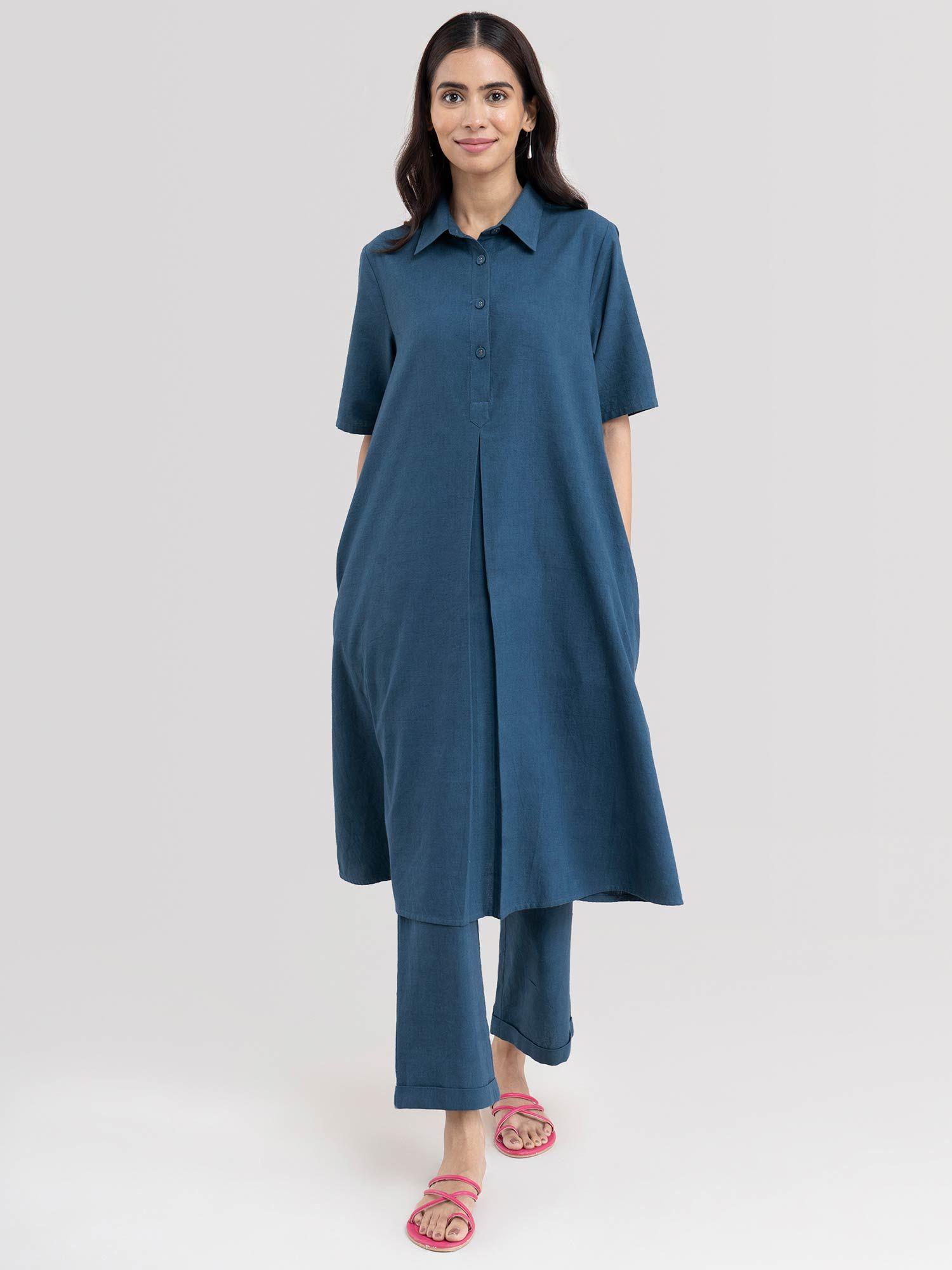 women a-line solid bule cotton kurta