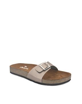 women arc support flat sandals with buckle accent