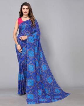 women bandhani print saree with folded hem