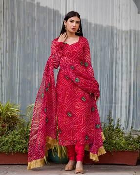 women bandhani print straight kurta set with dupatta