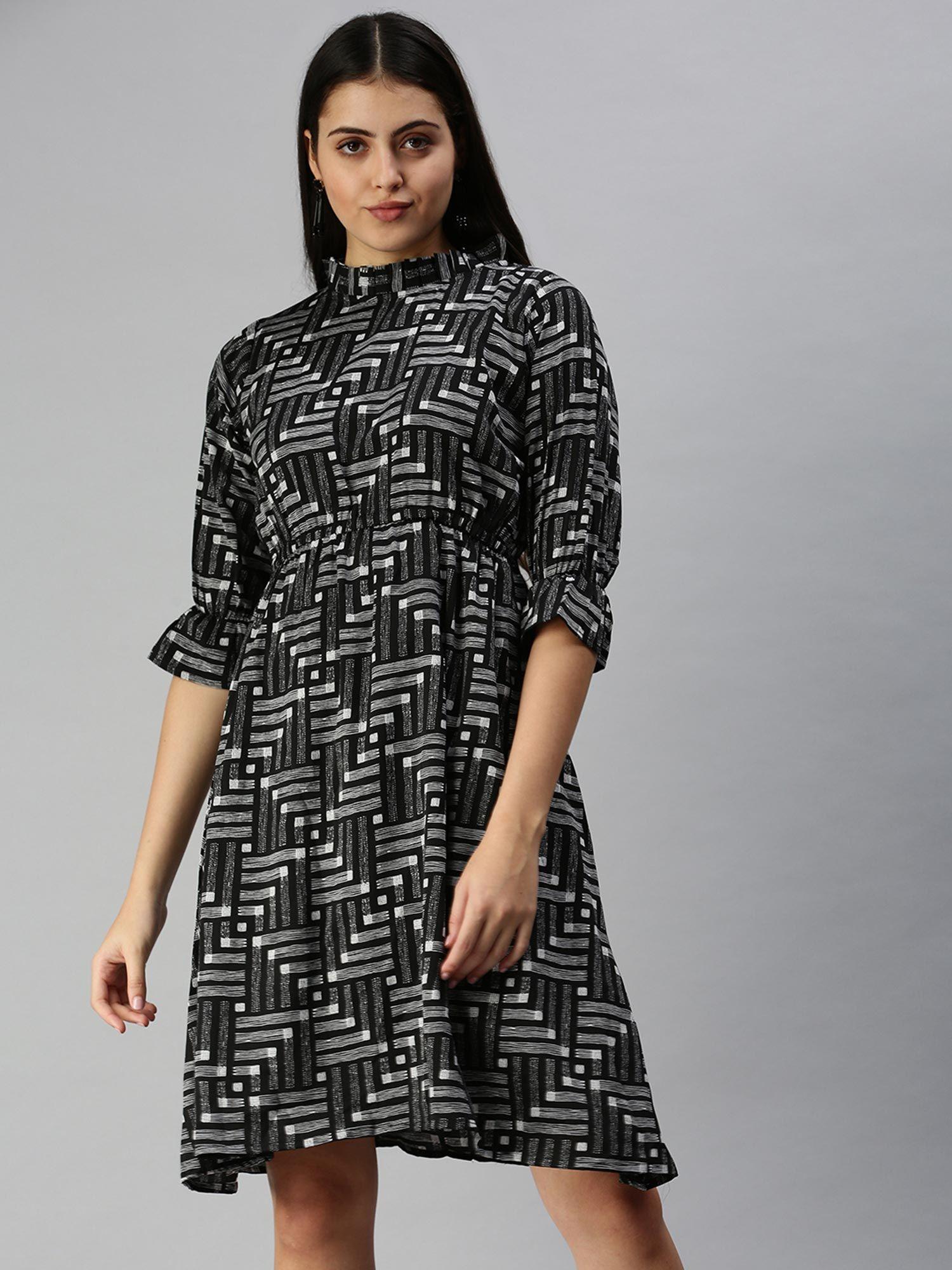 women black geometric ruffled neck dress