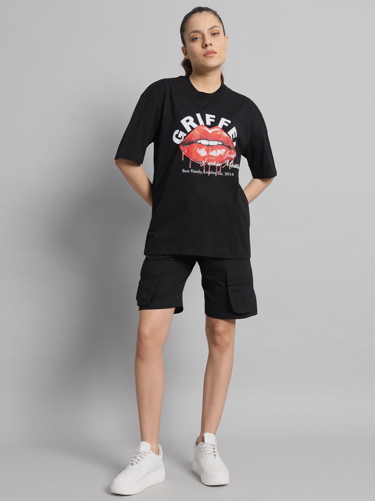 women black graphic t-shirt and shorts (set of 2)