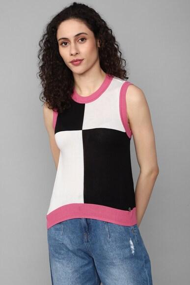 women black patterned casual top