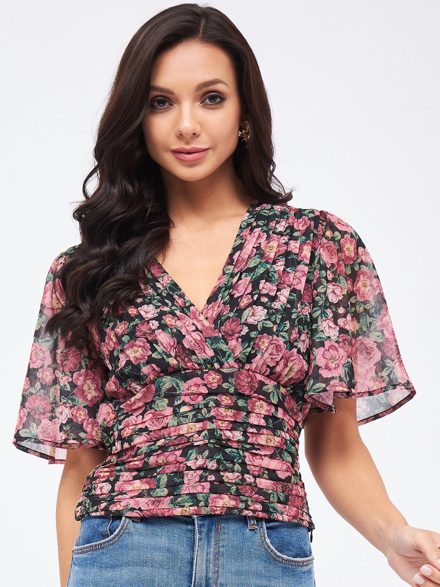 women black regular fit floral printed v-neck half sleeves top