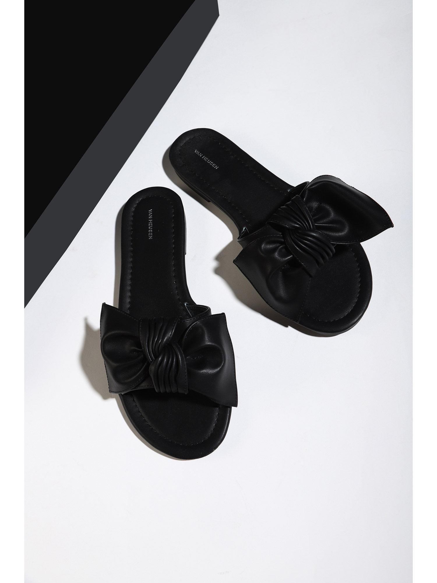 women black sandals