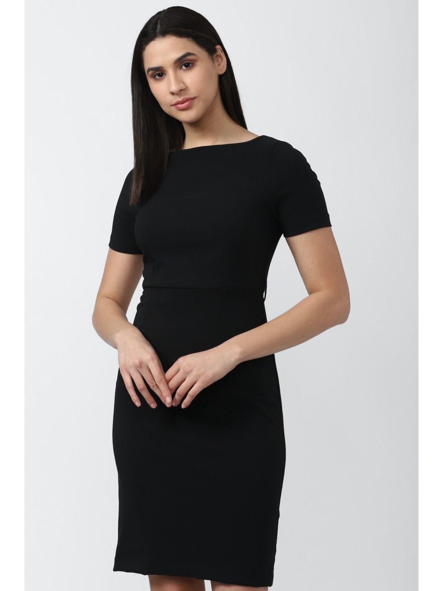 women black solid knee length casual dress