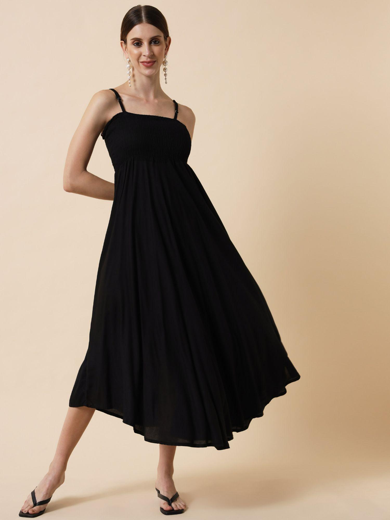 women black solid maxi smocked dress