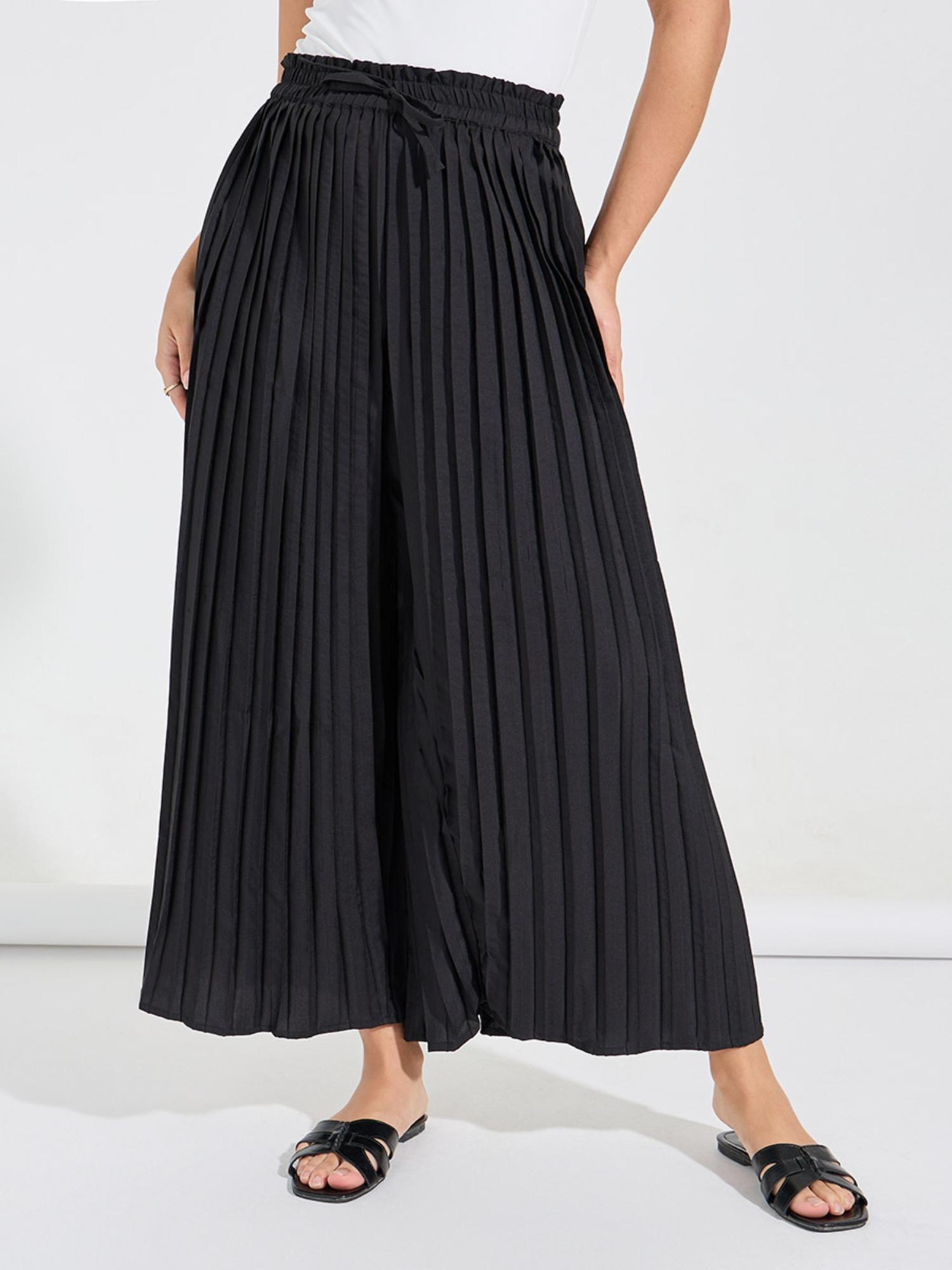 women black solid wide leg paper bag waist pleated pants