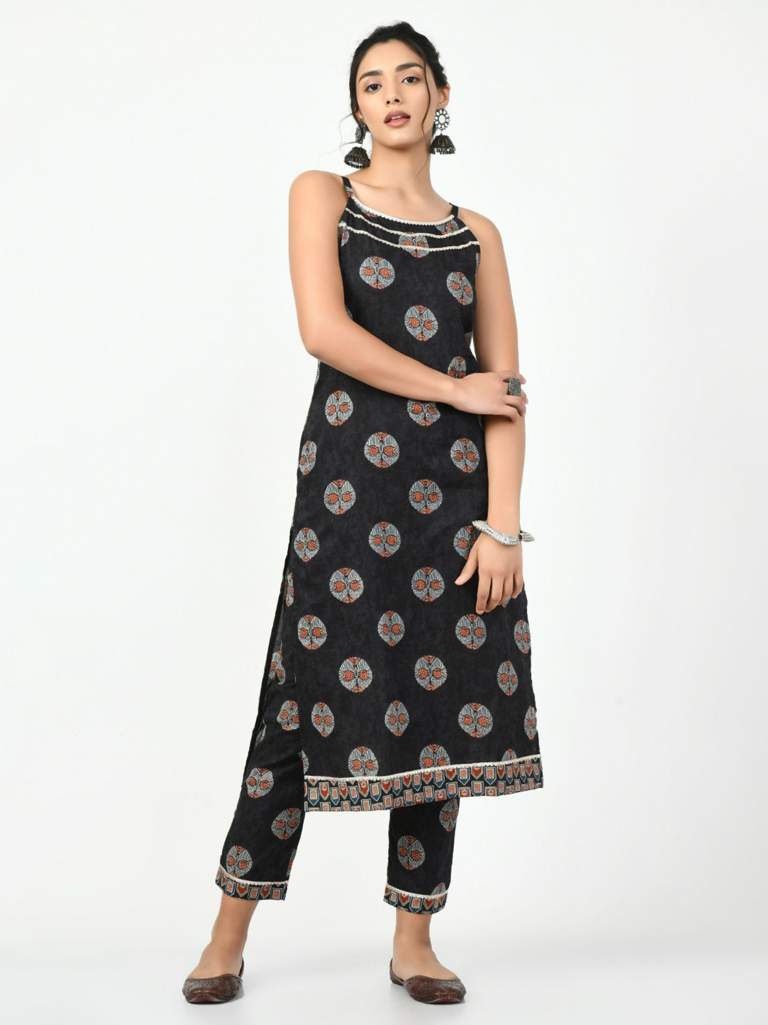 women black straight printed kurta