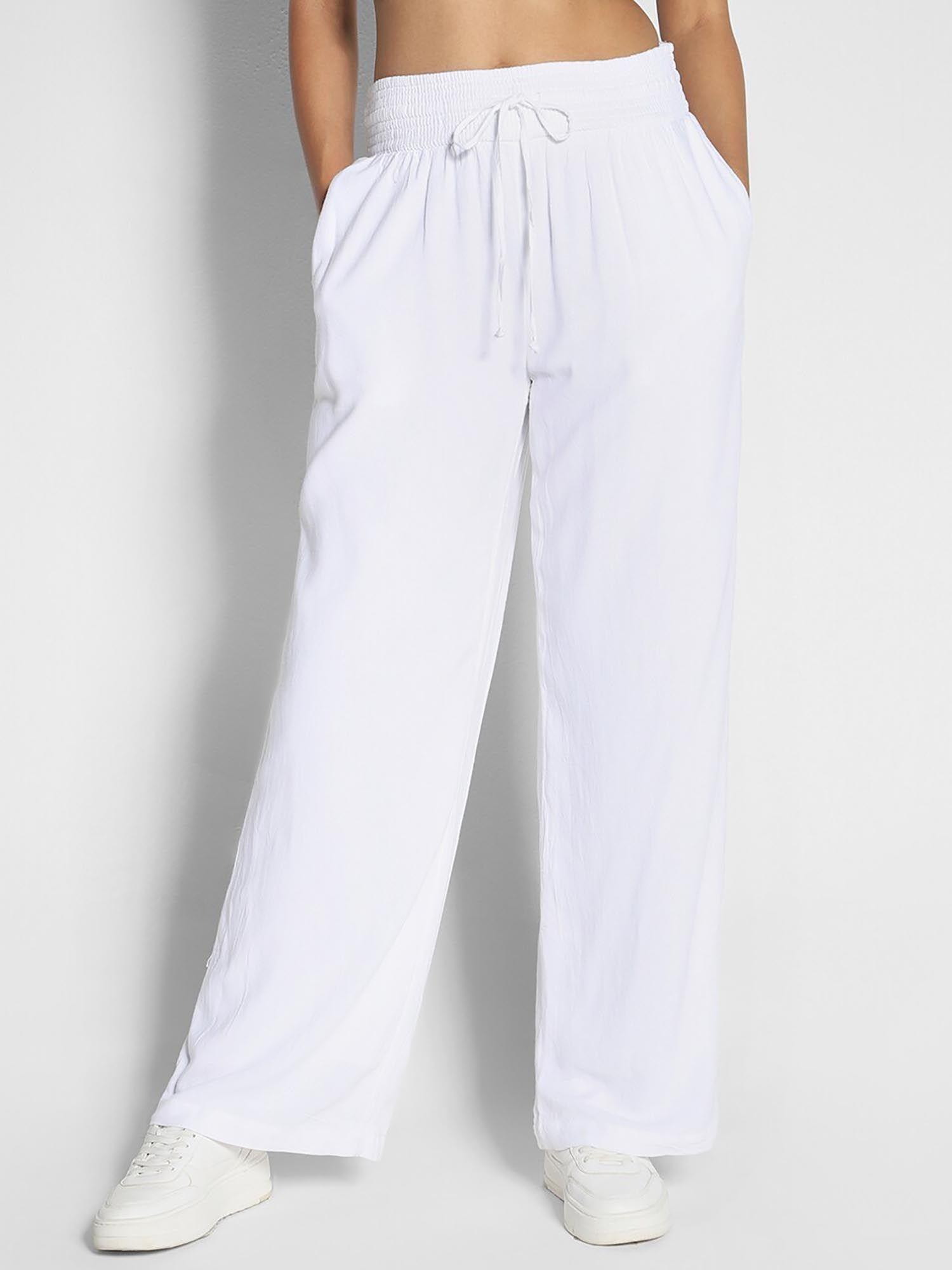 women blended fabric solid regular fit white trouser