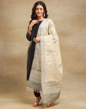 women block print dupatta with tassels