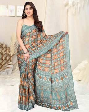 women block print saree with contrast border