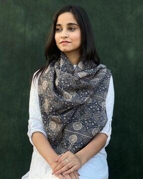 women block print scarf