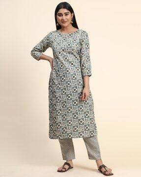 women block print straight kurta set