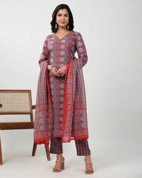 women block print straight kurta set