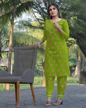 women block print straight kurta set