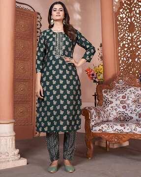 women block print straight kurta set