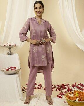 women block print straight kurta with pants