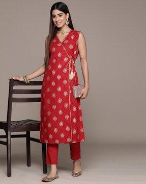 women block print straight kurta with pants