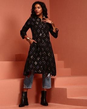 women block print straight kurta