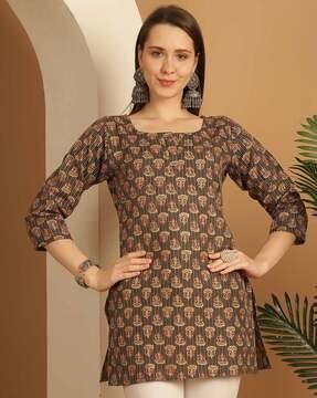 women block print straight tunic with bracelet sleeves